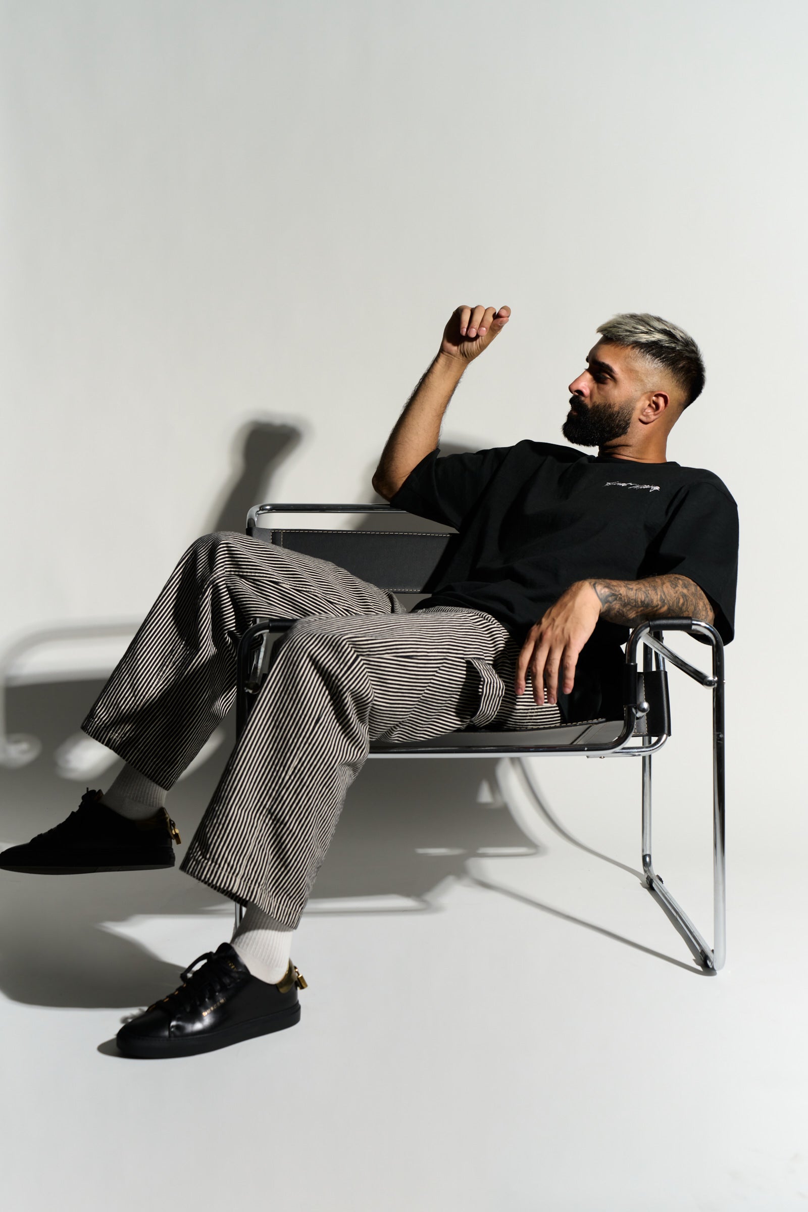 MIDDLE PHOTO WEB PAGE